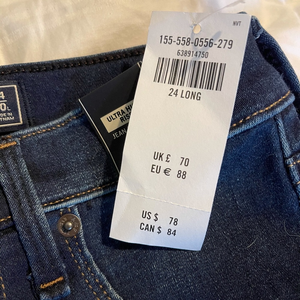Abercrombie and Fitch women’s jeggings